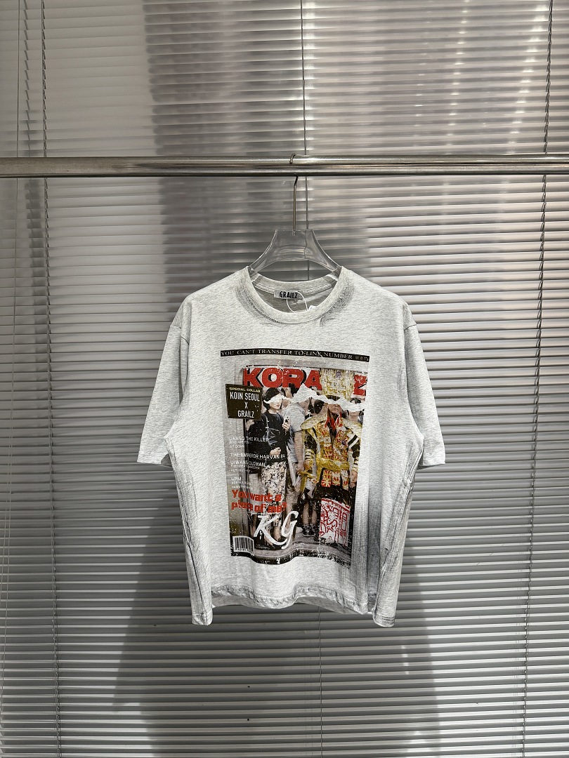 Mens Fashion Magazines - T-shirt Vintage Distressed con Stampa Effetto