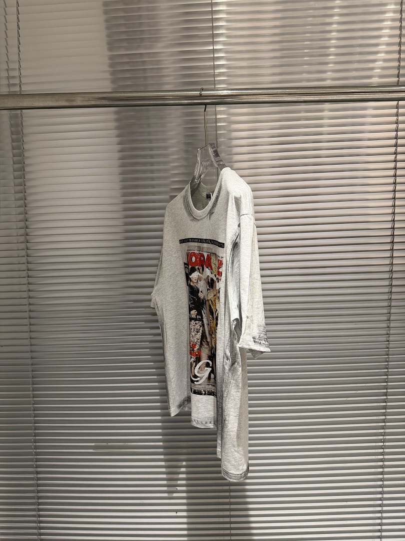 T-shirt Vintage Distressed con - Mens Fashion Magazines recensione e prezzo