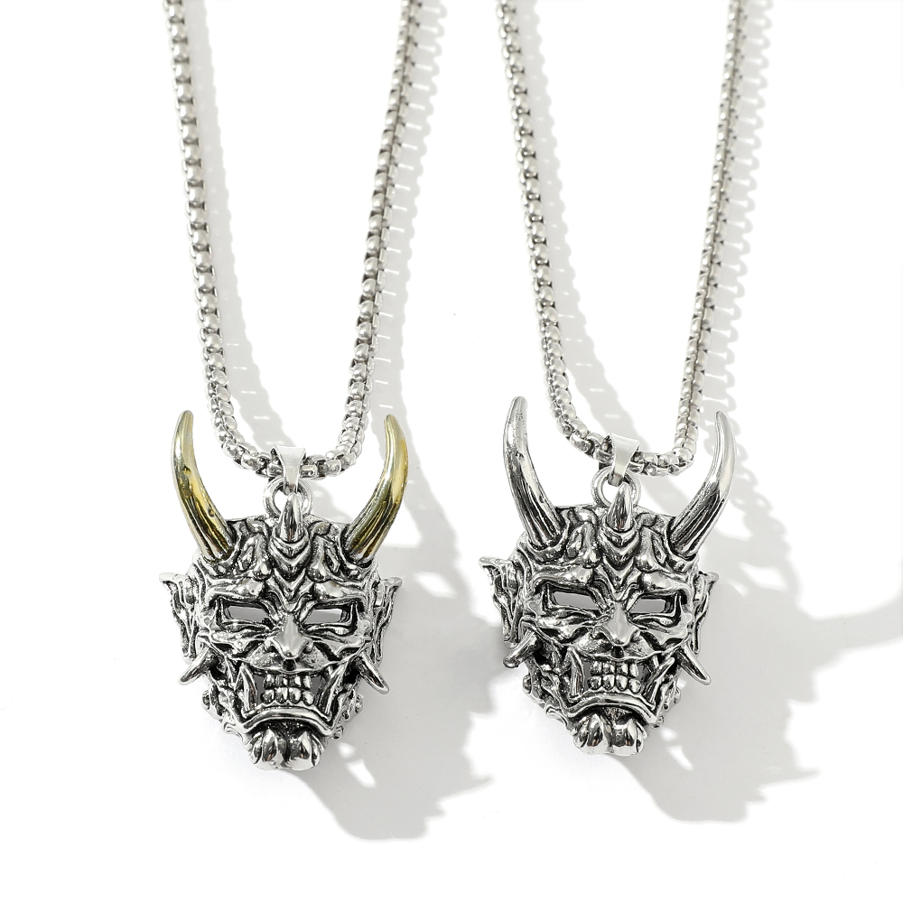 Elegante Collana con Ciondolo  - Men Fashion King recensione e prezzo